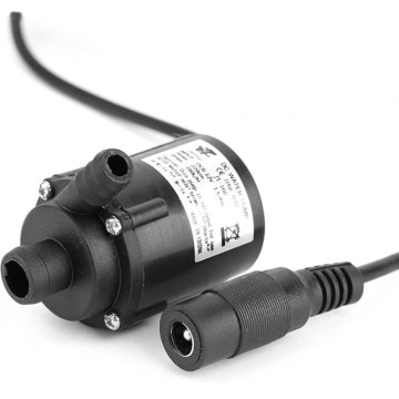 12 V-os szivattyú, 280 l/óra