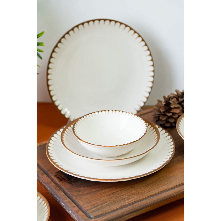18 darabos étkészlet fehér/barna/porcelán