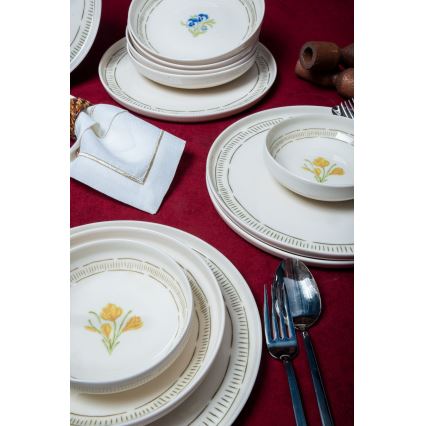 18 darabos porcelán étkészlet fehér/többszínű
