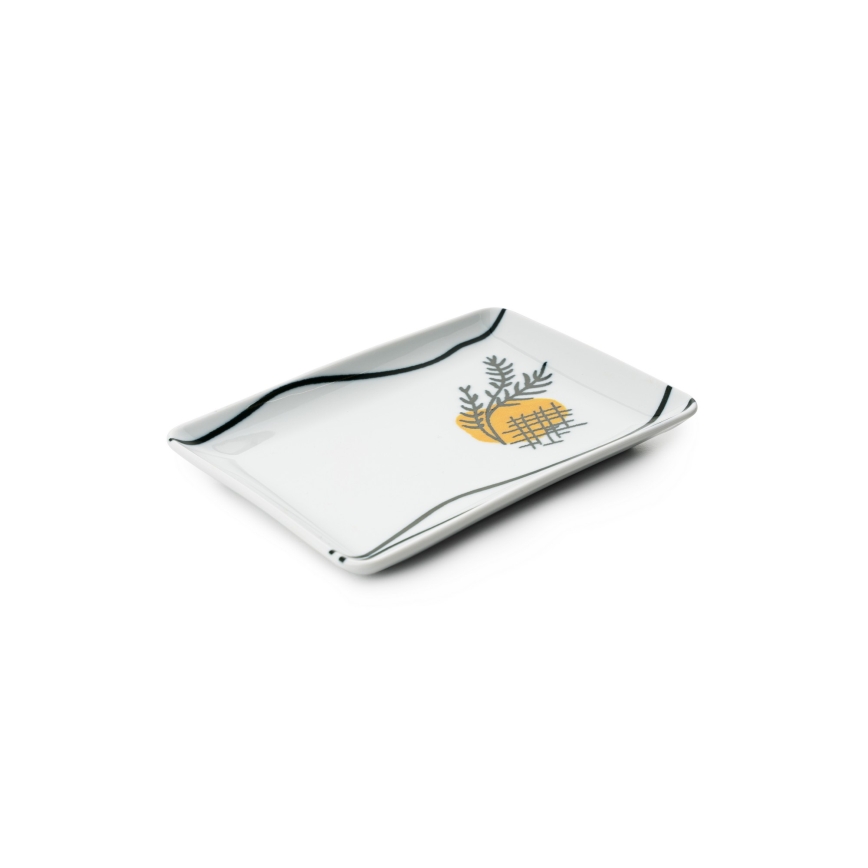 18 darabos színes/porcelán étkészlet