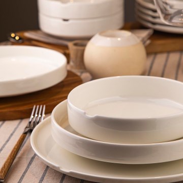 18 részes fehér/porcelán étkészlet