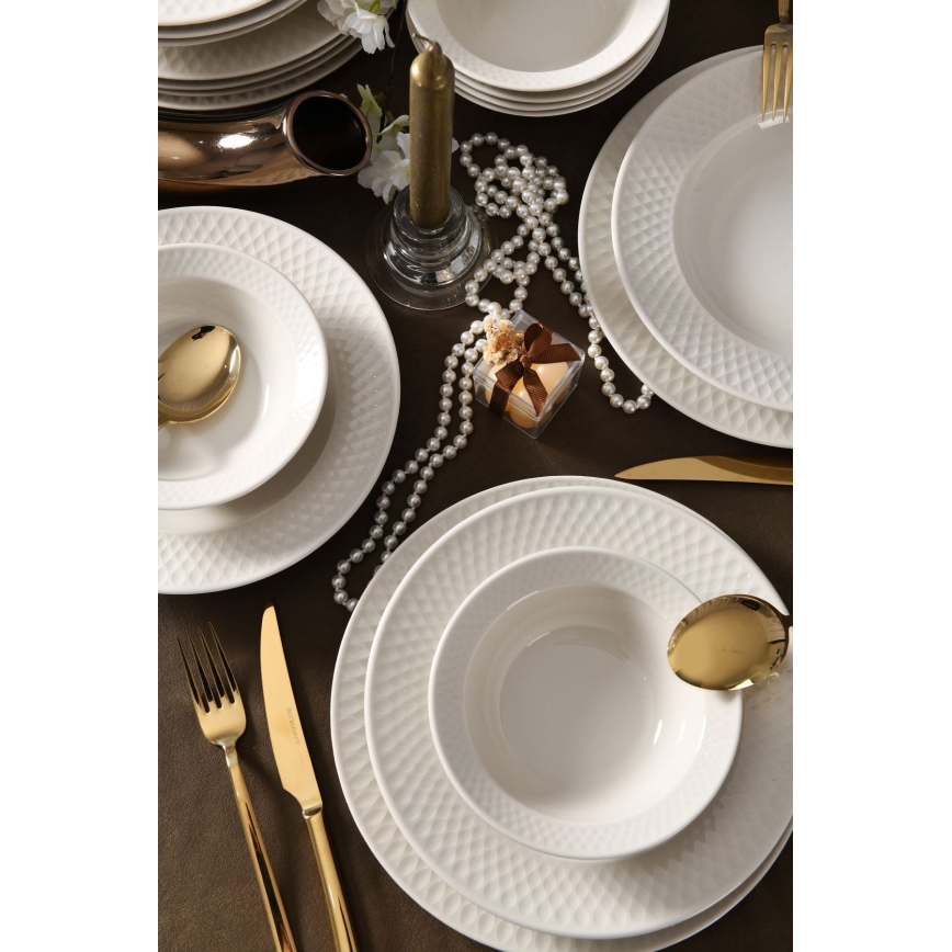 18 részes fehér porcelán étkészlet