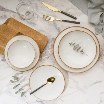 24 darabos bézs porcelán étkészlet