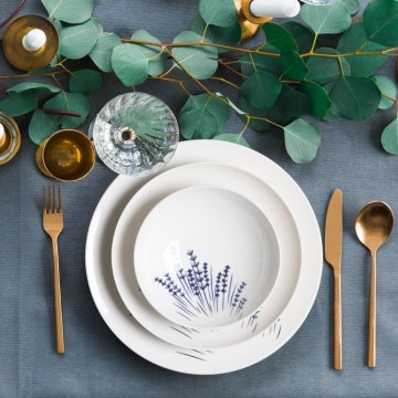 24 darabos fehér/kék porcelán étkészlet