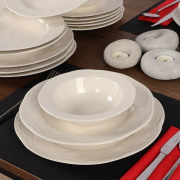 24 darabos fehér porcelán étkészlet