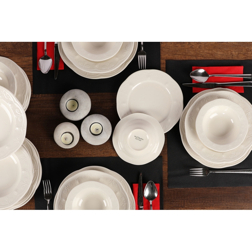 24 darabos fehér porcelán étkészlet