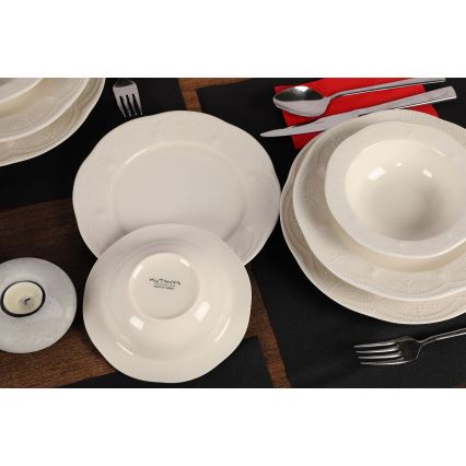 24 darabos fehér porcelán étkészlet