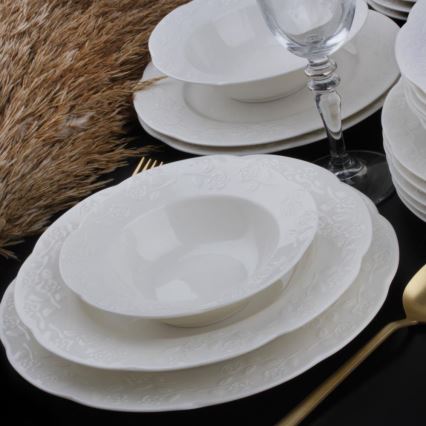 24 darabos krémszínű/porcelán étkészlet