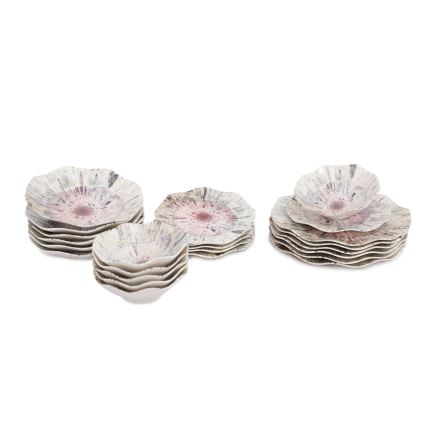 24 darabos színes porcelán étkészlet