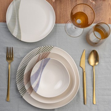 24 részes színes porcelán étkészlet
