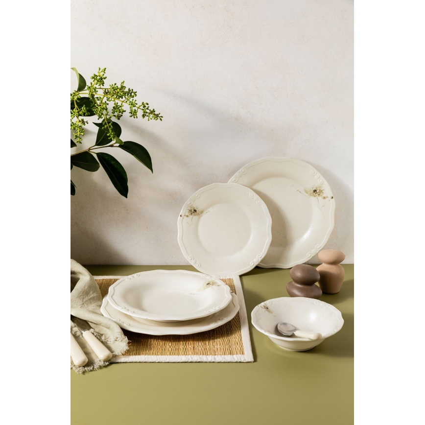 27 darabos krémszínű porcelán étkészlet