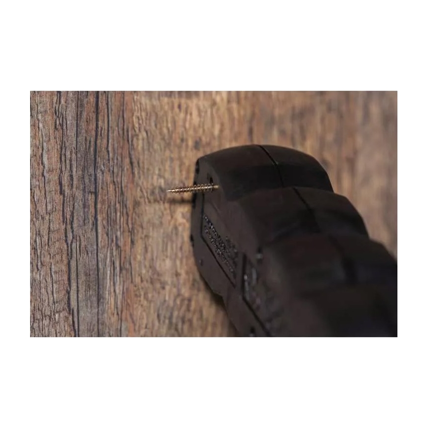 Hosszabbító kábel 3 pólusú 5 m fekete