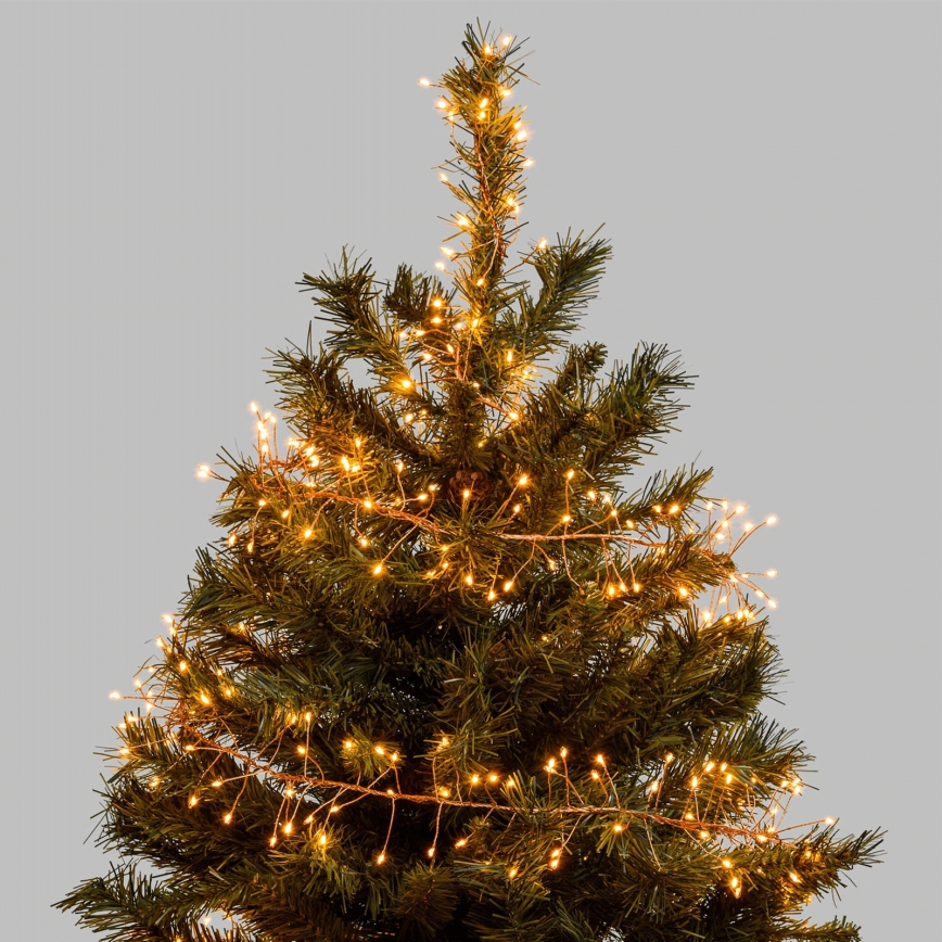 Aigostar - LED kültéri karácsonyi fényfüzér, 300 LED, 8 világítási mód, 3x AA, 9,3 m, IP44, meleg fehér