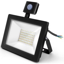 Aigostar - LED Reflektor érzékelővel LED/30W/230V 4000K IP65 fekete