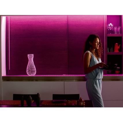 Alapkészlet - Philips Hue WHITE AND COLOR AMBIANCE 2m LED/20W/230V állítható fényerejű RGBW LED szalag
