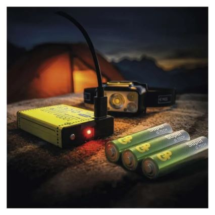 Állítható fényerejű, újratölthető LED fejlámpa/3xAAA/1000 mAh 3,7V