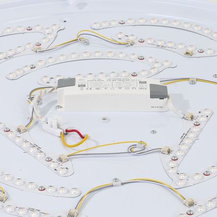 Brilagi - LED fényerőszabályozható mennyezeti lámpatest WOODROUND LED/40W/230V 3000-6000K átm. 60 cm fa CRI 90 + távirányítóval