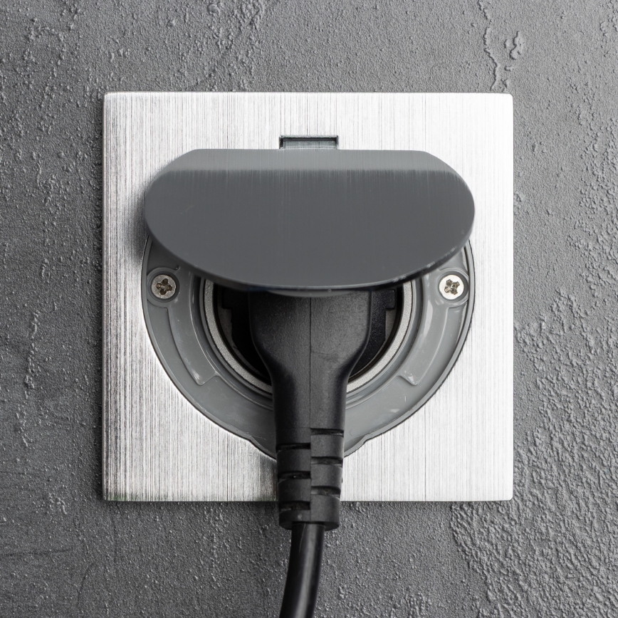 Brilagi - Kültéri beépített padló aljzat IP55 matt króm négyzet