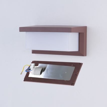 Brilagi - Kültéri fali lámpa BRICKY 1xE27/60W/230V barna IP54