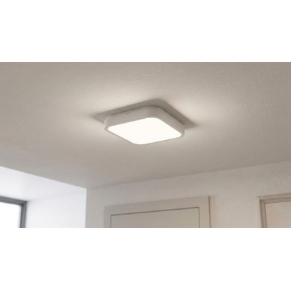 BRILAGI - LED fürdőszobai mennyezeti lámpa érzékelővel ZENNA LED/18W/230V 28,5x28,5 cm IP44 fehér + távirányító