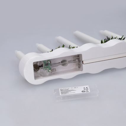 BRILAGI - LED karácsonyi gyertyatartó 7xLED/2xAA fehér