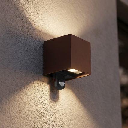 Brilagi - LED kültéri fali lámpa érzékelővel CUBE LED/6W/230V barna IP65