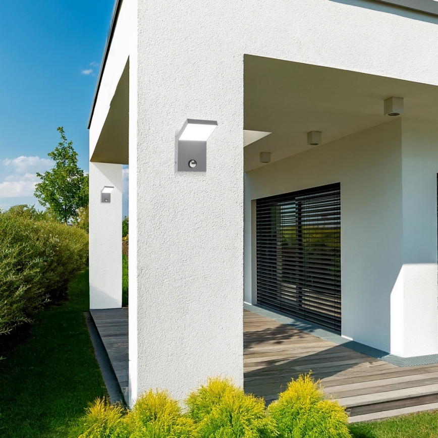 Brilagi - LED kültéri fali lámpa érzékelővel RIANO LED/8W/230V ezüst IP65