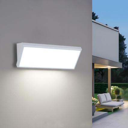 Brilagi - LED kültéri fali lámpa érzékelővel TRIANGLE LED/42W/230V fehér IP65