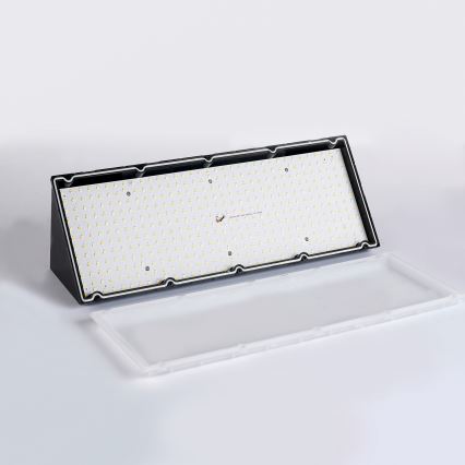 Brilagi - LED kültéri fali lámpatest TRIANGLE LED/42W/230V 45 cm fekete IP65