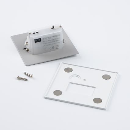 Brilagi - JACK LED lépcsővilágító lámpa mozgás- és alkonyatérzékelővel, 1,5W/230V, 3000/4000/6500K, fehér