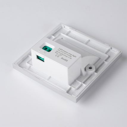 Brilagi - LED lépcsőlámpa mozgásérzékelővel STEP LIGHT LED/1,5W/230V IP44 ezüst