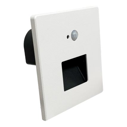 Brilagi - JACK LED lépcsővilágítási lámpatest mozgás- és alkonyatérzékelővel, 3W, 230V, 3000/4000/6500K, IP65, fehér