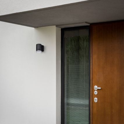 Brilagi - LED RGBW fényerőszabályozható kültéri fali lámpatest MATERA 1xGU10/4,8W/230V 3000K IP54 fekete + távirányító