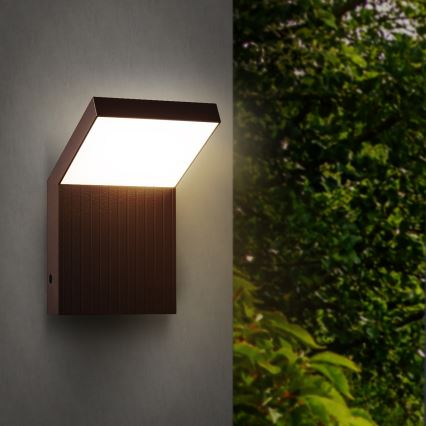 Brilagi - RIANO LED/8W/230V kültéri fali lámpatest barna IP65
