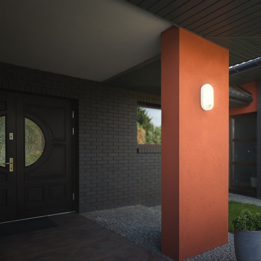 Brilo - LED kültéri fali lámpa mozgás- és alkonyatérzékelővel RUCH LED/12W/230V IP65 fehér