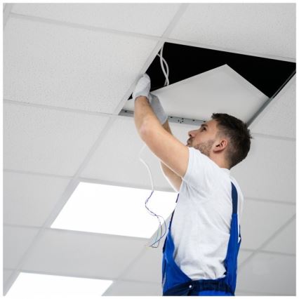 CAPRI LED álmennyezeti panel 25/30/40 W 230 V 3000/4000/5700 K 62x62 cm fehér