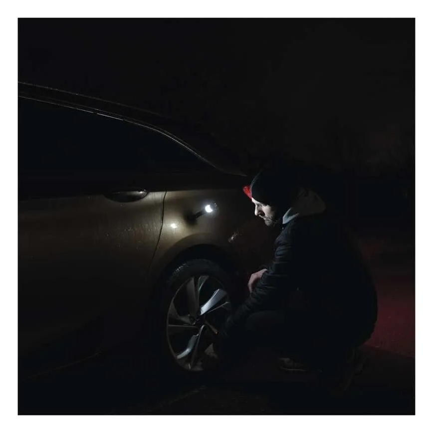 COB-LED zseblámpa/2xAA