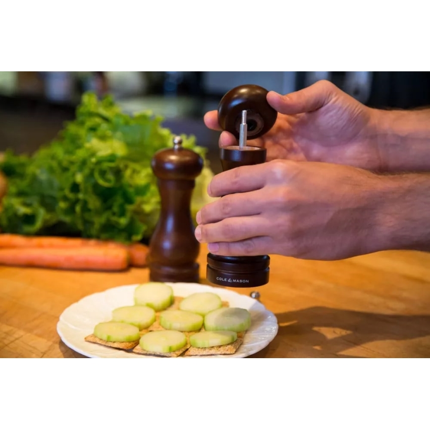 Cole&Mason - Borsdaráló CAPSTAN FOREST bükk 16,5 cm