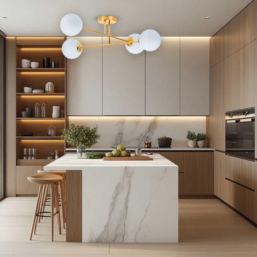 Csillár 4xE27/35W/230V átm. 70 cm arany