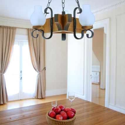 Csillár láncon QUEEN 3xE14/40W/230V bükkfa