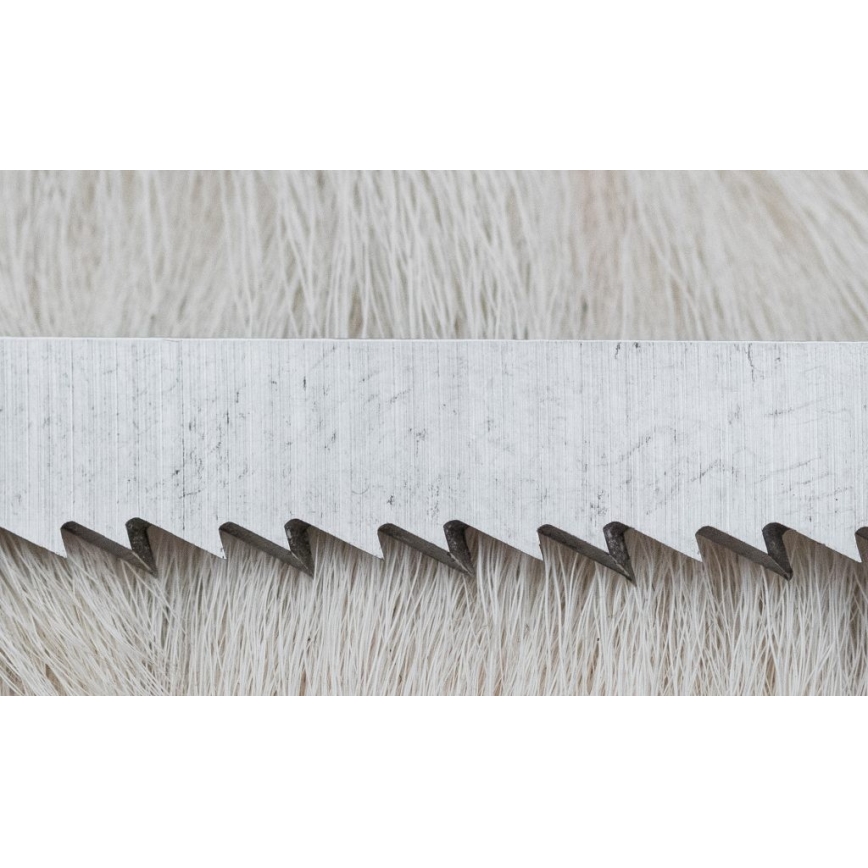 Damaszkuszi vadászkés minifűrésszel 11 cm szarvas agancs