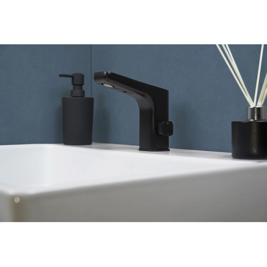 Deante BQH_N29R - Érintésmentes mosdócsap hőszabályozással HIACYNT 4xAA fekete