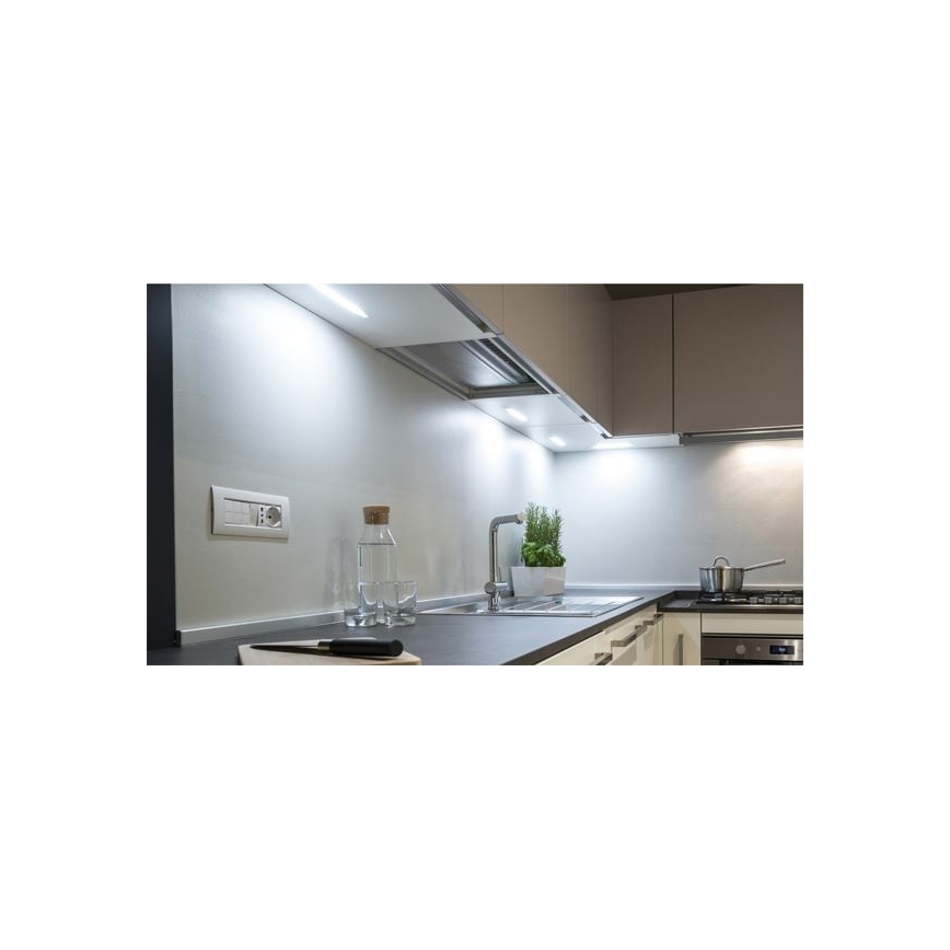 LED Pultmegvilágító RONY LED/15W/230V