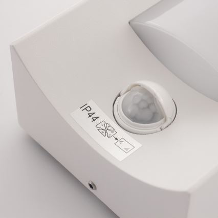 Eglo 34006 - LED Kültéri fali lámpa érzékelővel CASILDA LED/6W/230V IP44