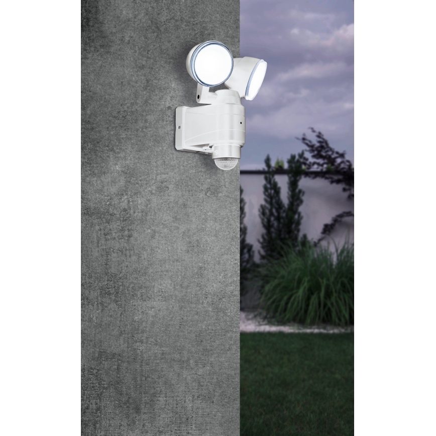 Eglo - LED kültéri lámpa érzékelővel 2xLED/4W/4xLR14 IP44