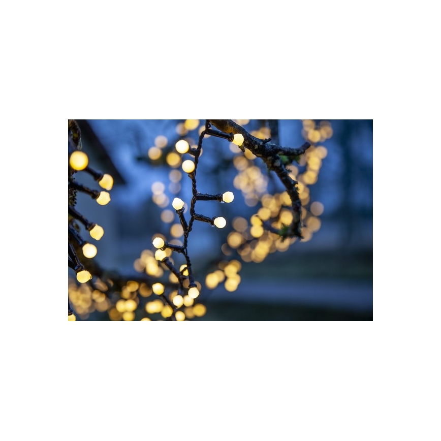 Eglo - Kültéri LED karácsonyi fényfüzér, 700 LED-es, 8 funkciós, 19 m, IP44, meleg fehér