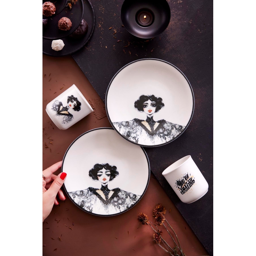 Elegáns 4 részes fekete-fehér porcelán étkészlet