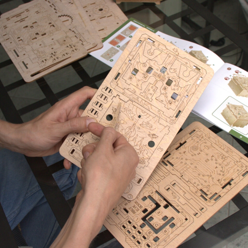 EscapeWelt - 3D fa mechanikus puzzle Orbital box