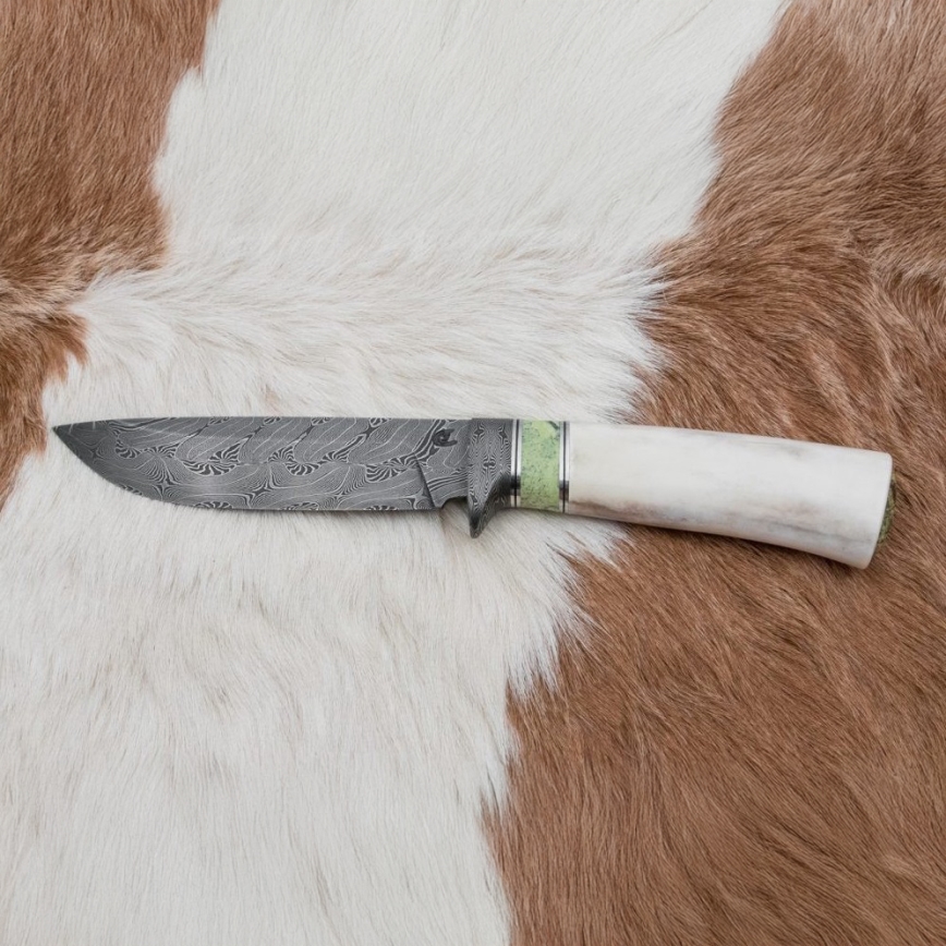 Exkluzív damaszkuszi kés 13 cm szerpentinit/rénszarvas agancs