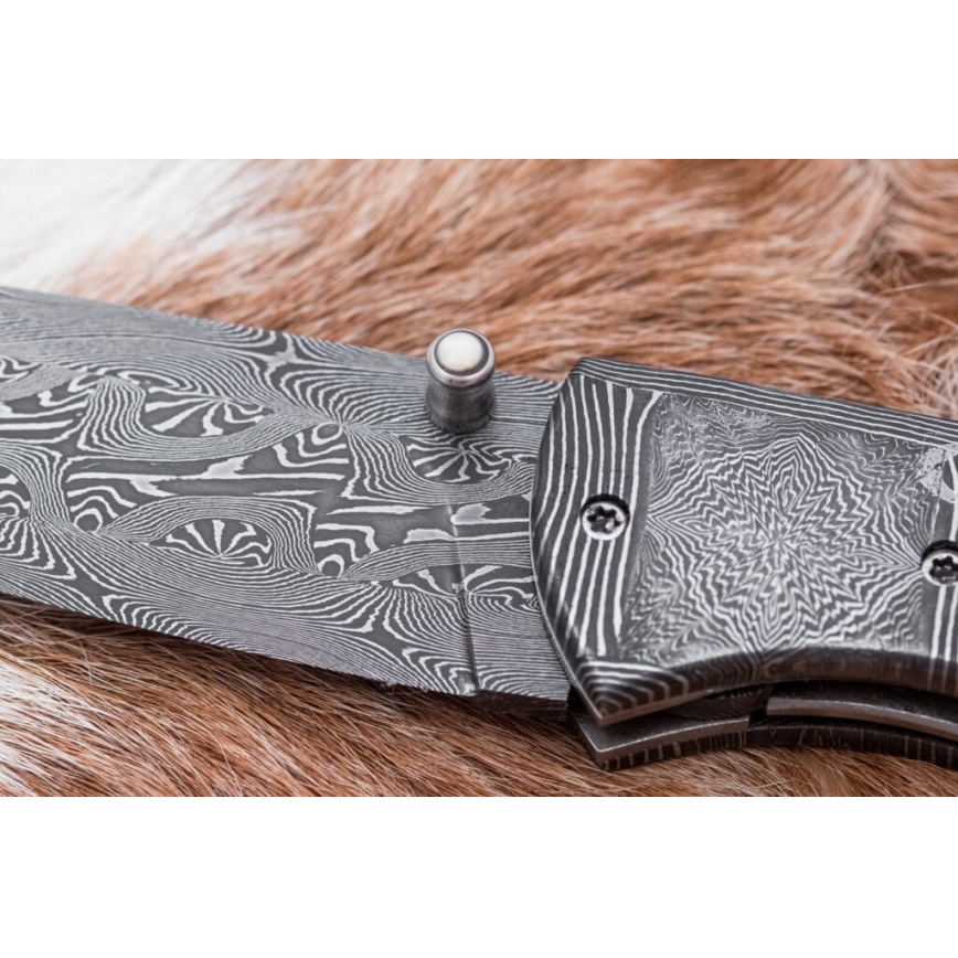 Exkluzív összecsukható damaszkuszi kés 8,6 cm mamutagyar